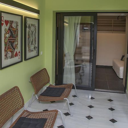 Tripodon Plaka In The Shade Of Acropolis By Ghh Villa Atena Exterior foto